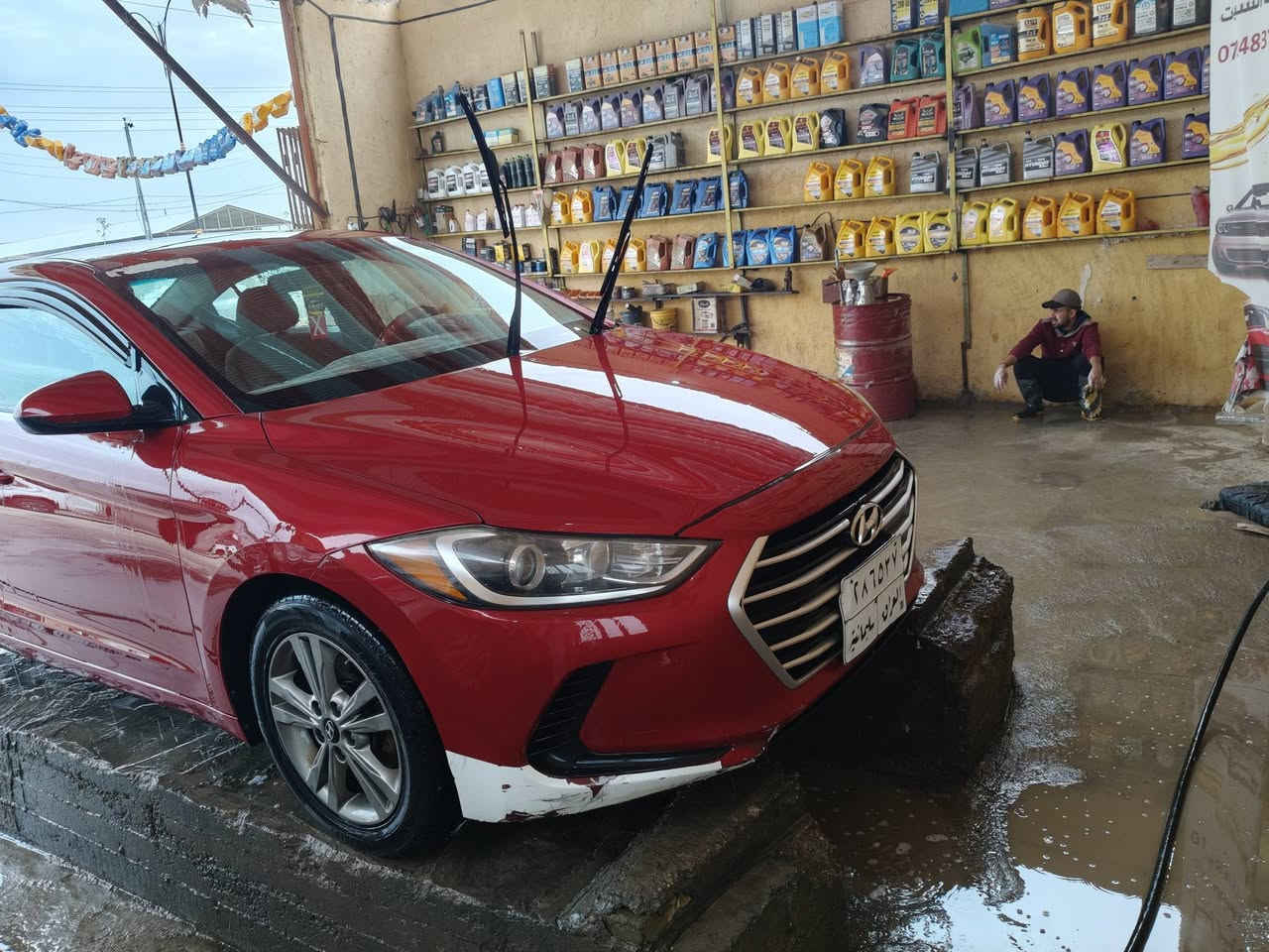 السلام عليكم سياره النترا 2017 كلين
صور السونار  موجوده السياره خير من الله تراي للبصر  السياره موجود ب كربلاء طويريج الخيرات   السعر 125 وبيها مجال   ***********
