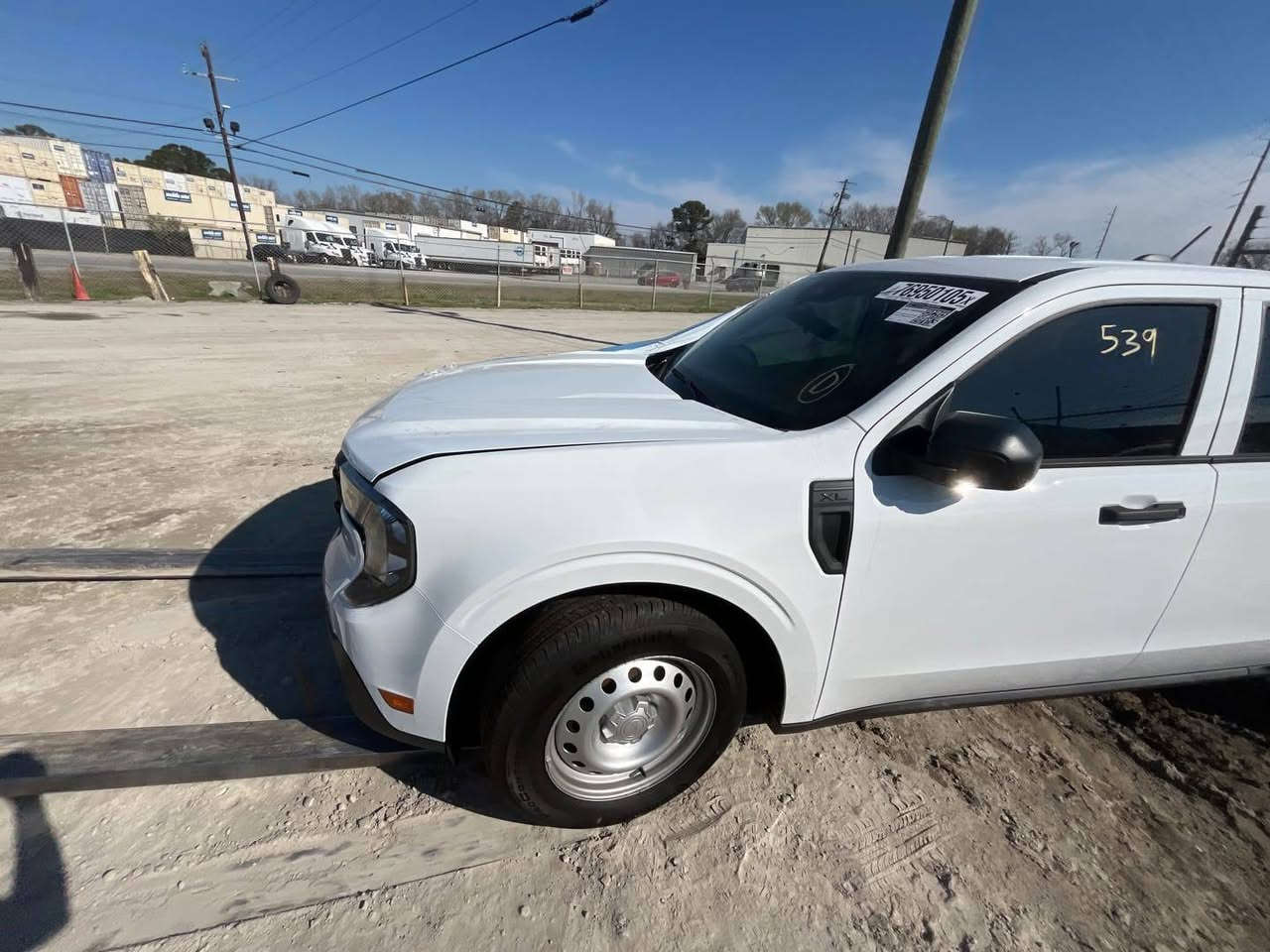 سلام عليكم.  فورد مارفك 2025 العداد مسافات 530مايل زيرو سيارة بانزين  محرك 2000 الون  ابيض شغالة وماشية 
السعر 138ورقة واصل شامل كمرك ونقل تواصل على الخاص او 00962795655414.   مدة وصول 40يوم


**إذا كنت صاحب هذا الإعلان وتريد حذفه لأي سبب، رجاءا أرسل رسالة إلى الدعم الفني**