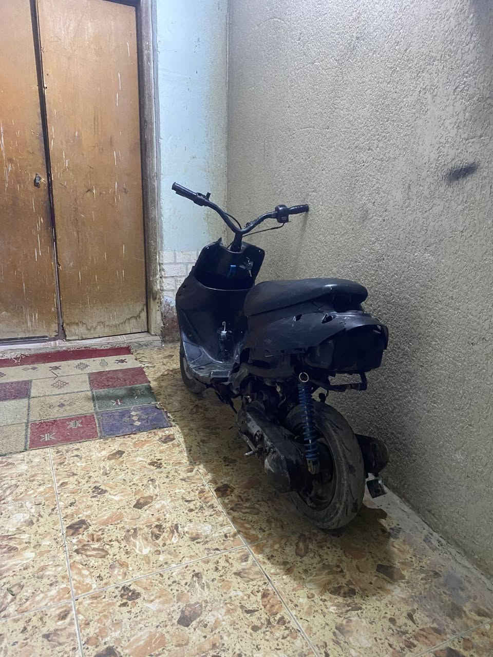 سلام عليكم تسعه للبيع مابيه شي بس ناريه كاطعه ب50 بصره ابو خصيب شيخ ابراهيم ***********
