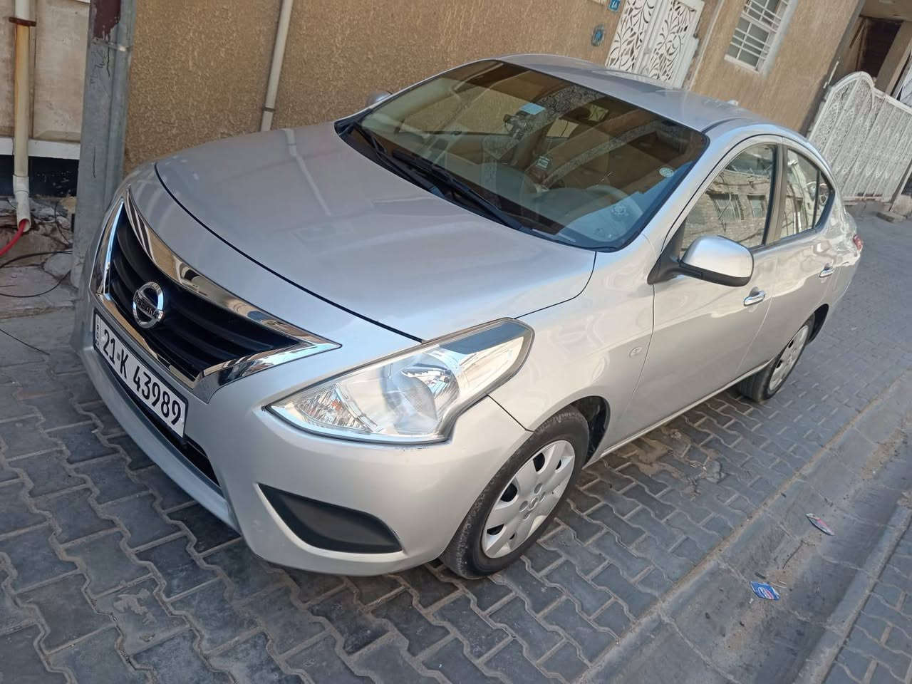 السلام عليكم سني هندي موديل 24سيارة خير من الله ماشيه 49بيهة طخه بل صندوك قبق الجنطه مبد ول جاملغ اليمين بي بارد اوتكحيل سيارة كامرة اوشاشه بلاد حساس خلفي مانع تزحلق اريل زعنفه تخم تاير مال الشركه بيه داخل السيارة عله وضع الشركه رقم السيارة سليمانيه بسمي   سعر 115 للستفسار ***********بي واتس مكان السيارة بغداد

