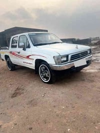 تيوته جمره مديل 2000 مصبوغه عام التفاصيل على الرقم ‭0781 994 4945‬ مكل...