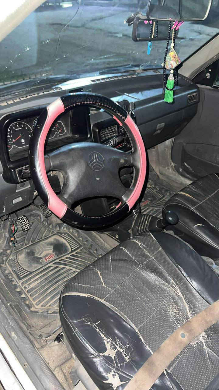 السلام عليكم سايبة خصوصي موديل 2009 سياره ابلادية لاصبغ ولاضربه السعر 33ورقه اذا اكو مراوس ترهم


**إذا كنت صاحب هذا الإعلان وتريد حذفه لأي سبب، رجاءا أرسل رسالة إلى الدعم الفني**