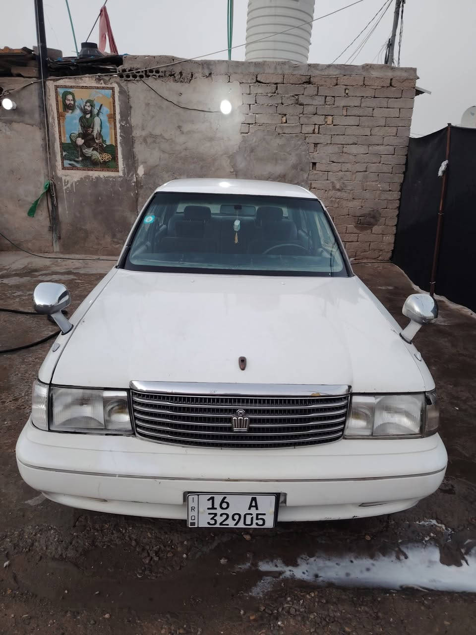 تويوتا كراون هوزن موديل 1998 محرك 2500 جديد وكير جديد مكفوله من الكص والعيب الشرعي رقم انكليزي بسمي السعر 55 وبيها مجال العنوان الناصريه مركز موبايل  *********** اتصال فقط
