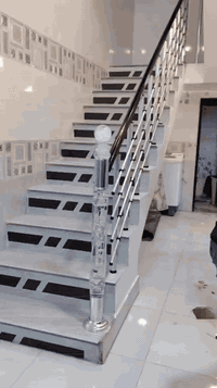 ✨ محجرات ألمنيوم راقية للدرج – شغل معمل المهندس ✨
إذا تدور على محجر قوي، ثابت، وشكله يرفع من جمال بيتك… شغّل الألمنيوم ولا تحتار!

ليش تختار محجر الألمنيوم للدرج؟
✔ متانة عالية وما يصدّأ
✔ مقاوم للرطوبة والحرارة
✔ شكل عصري يضيف فخامة للدرج
✔ خفيف وسهل التركيب
✔ أمان أعلى للأطفال والكبار
✔ صيانة بسيطة وسعر مناسب

🔧 شغلنا دقة – خامات أصلية – تنفيذ نظيف – تصاميم حسب طلبك
📍 النجف الأشرف – الكوفة / العبّاسية
📞 ***********
معمل ألمنيوم المهندس… الجودة اللي تفتخر بيها ببيتك.
