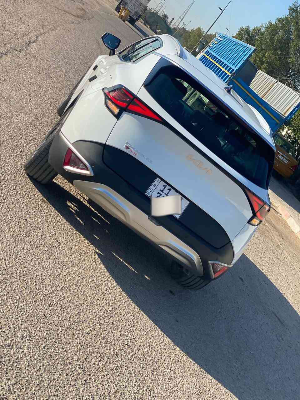 🚗 للبيع: كيا سبورتج 2024
📊 المسافة المقطوعة: 31 كم
🛠️ المحرك: 4 سلندر 2000cc
رقم بغداد مكفولة كفالة عامة
⚙️ المواصفات:
• فول مواصفات عدا فتحة السقف
• بصمة تشغيل + تشغيل عن بعد
• مقاعد أمامية كهرباء مع تدفئة
• شحن تايب C بالكشنات + شحن وايرلس
• شاشة كبيرة
• كاميرا خلفية
للاستفسار 
***********
