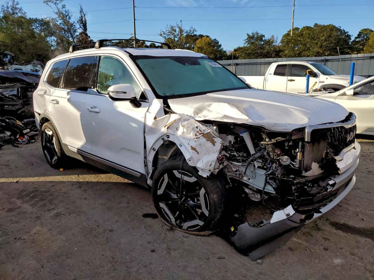 #أعـــلان_مــــــــــزاد #مكتب_بوابة_دبي
سعر نقل مخفض الى جميع الموانئ
ـ نوع السيارة : 2024 KIA TELLURIDE EX
ـ تاريخ المزايدة : 29/1/2026 الساعة 6:00 مساء 
ـ السعر : حسب تاريخ المزايدة المذكور أعلاه: 150$ دولار 
ـ الضرر والمواصفات : حسب الصور المرفقة
-جميع السيارات الهايبرد الكهرباء معفي
من الكمرك الضريبة والرقم مجاناً
ملاحـــظــة .. السيارات المعروضة داخل الصفحة هي مجرد نماذج بسيطة للمزاد
وللمزيد من المعلومات الحضور الساعة الرابعة عصرا الى مقر الشركة الكائن في:
شارع الحزام الاخضر المدينة المايئة- مقابيل حي العدالة #النجف_الاشرف
المكتب ***********
زيد الطفيلي***********
عبد الله الزاملي***********
للانضمام لكروب الواتساب اضغط ع رابط
https://chat.whatsapp.com/HEg5DTFOYCnFPwSoSvOuuq
