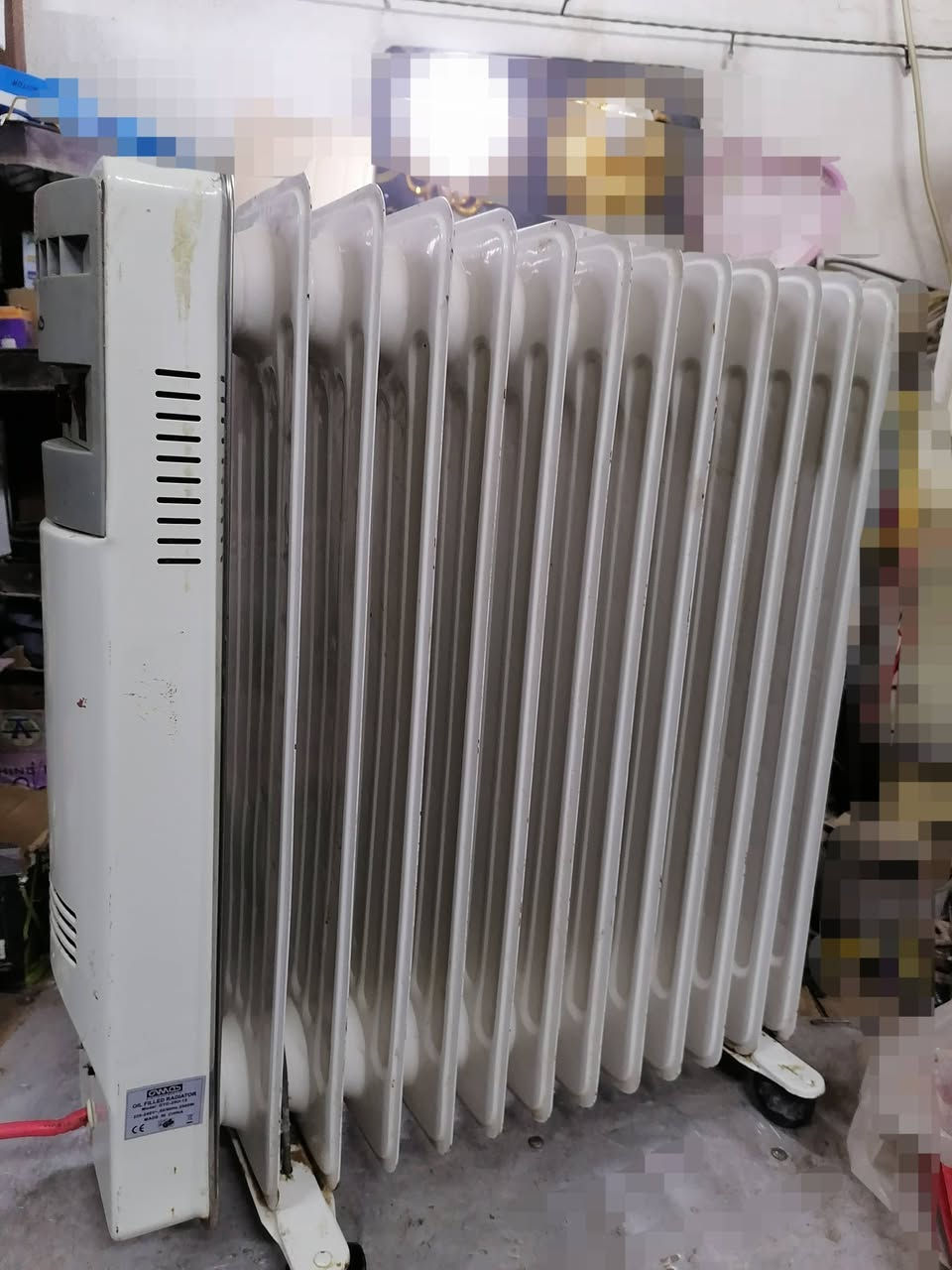 أغراض للبيع كلهن نضاف عالفحص
طباخ ٤ عيون ب ١٠٠ الف
صوبه نفطيه كيرونا الحجم الكبير ٦٠ الف
صوبه كهربائية حجم صغير ٤ شمعات ب ١٥ الف
صوبه زيتيه ٩ خانات الحجم الصغير ب ٢٥ الف
صوبه زيتيه ١٣ خانه الحجم الكبير ب ٤٠ الف
حله بكرلي شارع محطة الغاز او الاتصال عالرقم *********** الرقم بيه واتساب
مكلفه بالنشر
