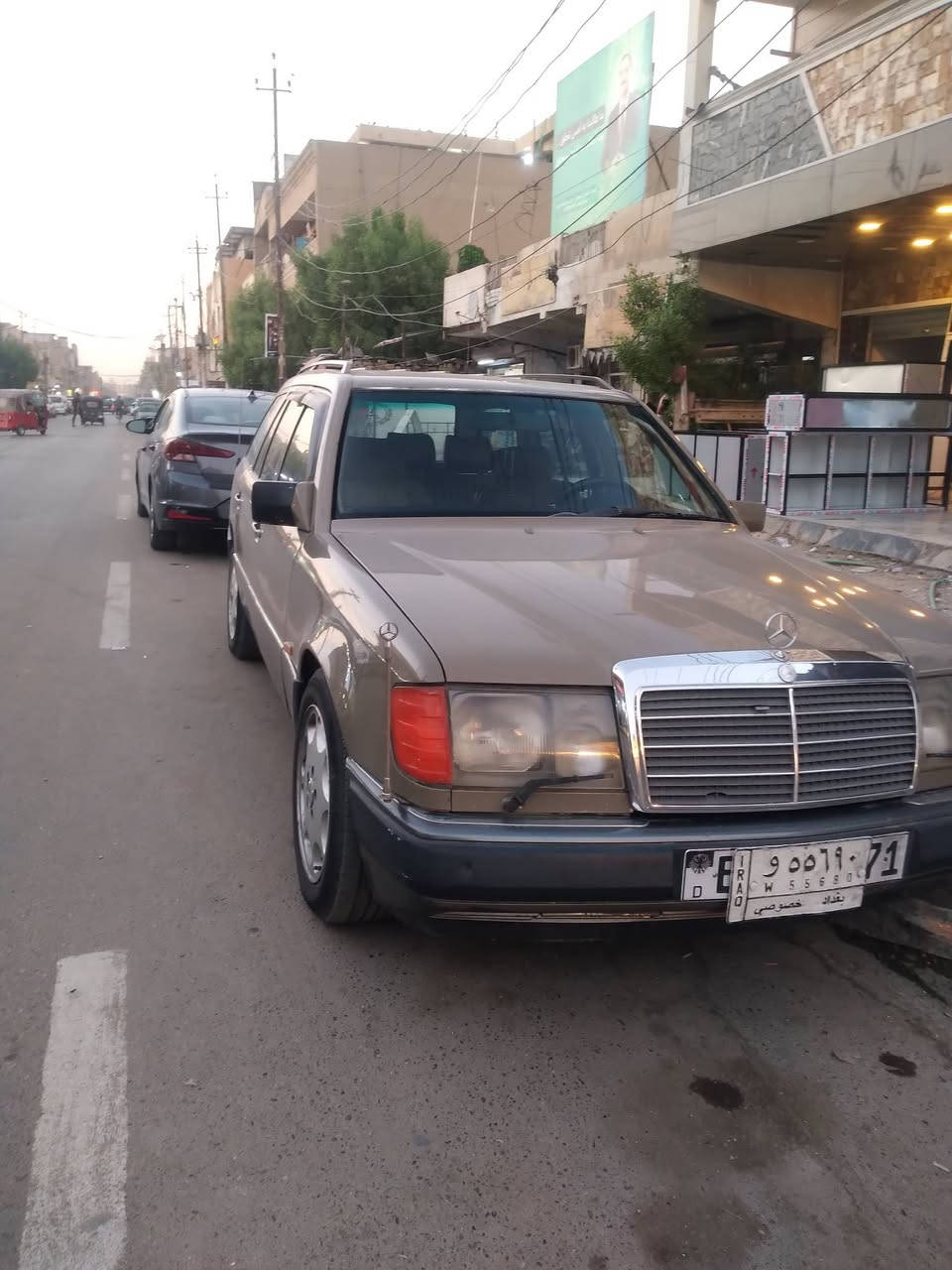 دب ستيشن للبيع موديل ٨٩ رقم بغدادانكليزي جديد تبريدثلاجه قواعددبلات بلاد تشغيل عن بعد دبل فيتبم سيارة جاهزه مكاني بغدادالسعر٥٨ ورقه للاستفسار***********واتساب محرك محور٣٠٠٠بطه ففي تي
