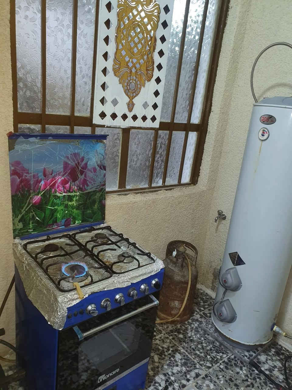 بيت 200 متر الواجهة 10 النزال 20
مدخل الدسيم الجوادر مقابل 38 
اسواق جدو وبصفها فرن الفرع ابو نزله تحسب 7 فرع قرب مستوصف الدسيم
البيت 4 غرف واستقبال
 طابق ونص  طابق الارضي استقبال 5 في 5 وغرفتين 4 في 4 ومنور بلنص وصاله كبيره ومطبخ حار وبارد وحمام مشترك
وطابق ثاني صاله وحمام مشترك وغرفتين
بناء طابوك جديد وبناء حديث
السعر خاص


**إذا كنت صاحب هذا الإعلان وتريد حذفه لأي سبب، رجاءا أرسل رسالة إلى الدعم الفني**