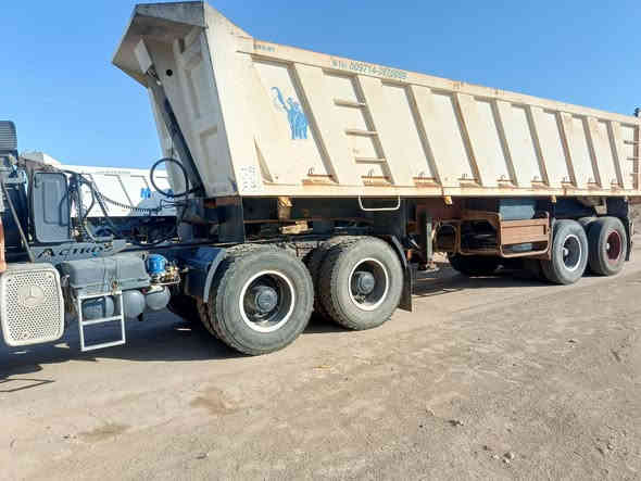 السلام عليكم 
للبيع 
نساف سكس اكتروز 
موديل 2005 اصل
رقم بصره الماني بإسم صاحبه تحويل مباشر 
محرك 48/ 38
 
السعر 750 $ كامله بس الراس 600 $ بس العربانه 150 $
معرض العراق لبيع السيارات والآليات الثقيلة 
الانبار ـ الفلوجه معارض الخط السريع 
*********** ,- ***********
