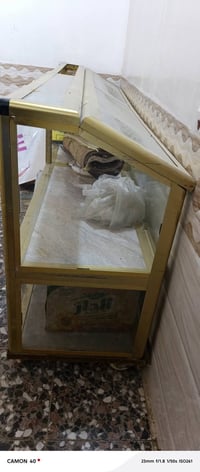 ميز محل • عرضه مترين ونص • ٣ جامات