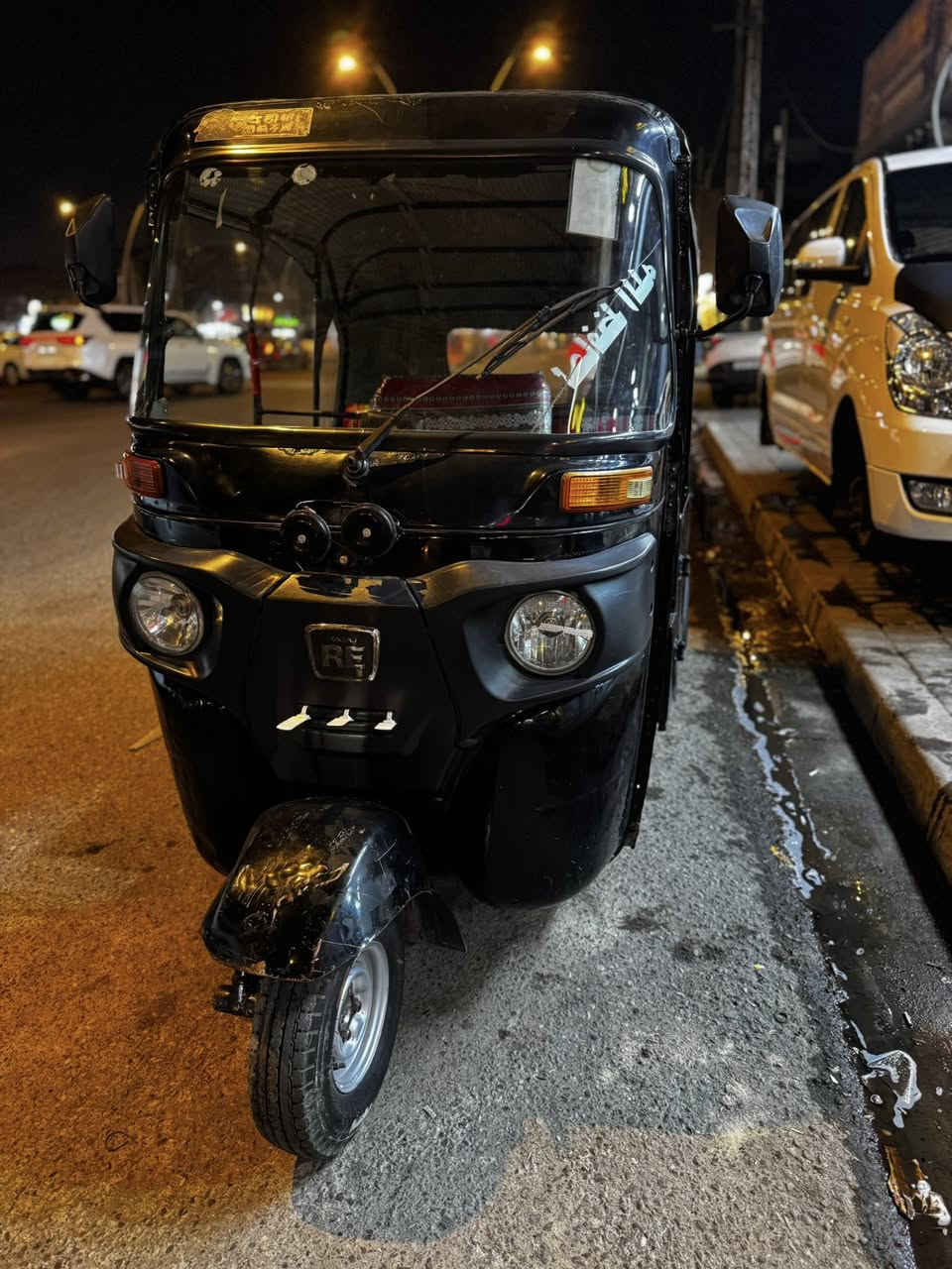 السلام عليكم تكتك 2022شهر 3رقم بصره ريد تحول ثاني يوم بيها الغد سعر 7100وبيها مجال كلش بصيط محرك مجفت شركه ***********
