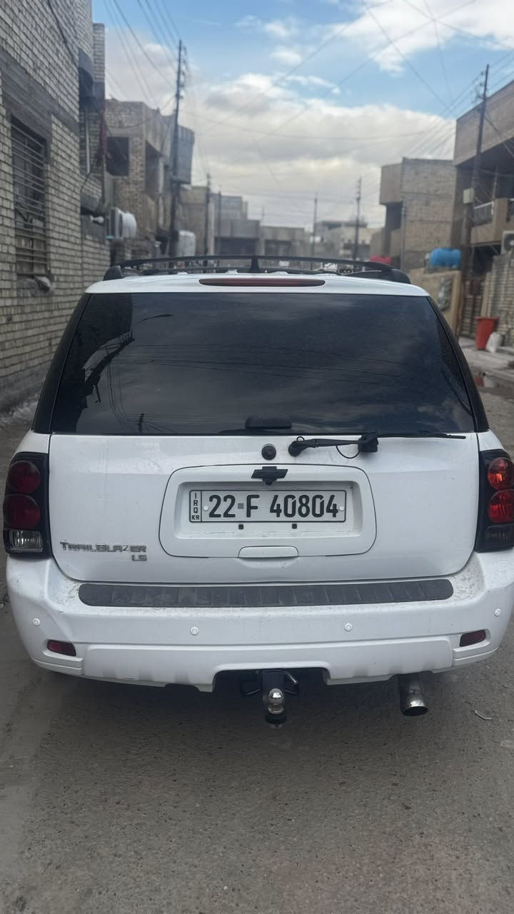 بلايز للبيع موديل ٢٠٠٤سيارة جاهزه مابيها أي تبديل السعر ٩٠وبيها مجال حق الجيه سيارة مال جناي بس محتاج الرقم ***********
