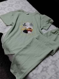 سوت بناتي • قماش درجه اولى • لحد ٩ سنوات