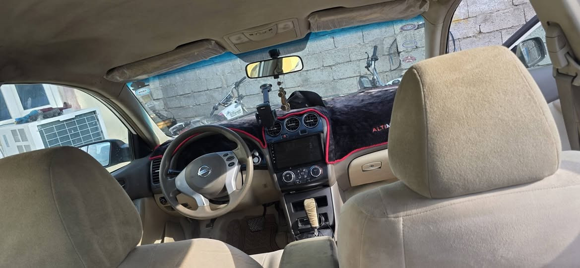 سلام عليكم نيسان التمها موديل 9 خليجي كشن كهرباء بصمه تشغيل بصمه جنطه سنويه الحد 30 كير محرك مكفول قبل سبوع شهن  سعر92بيه مجال الطيبين بيع او مراوس كولارمديل 9 تكسي في ديالى خانقين  رقم ***********
