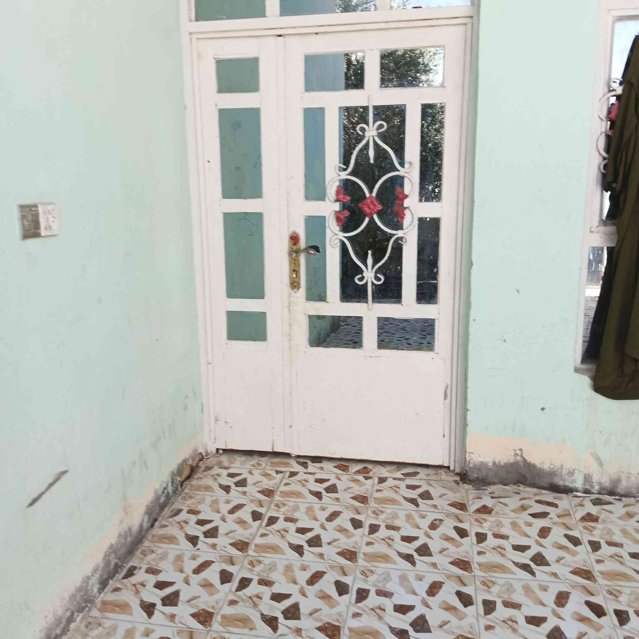 السلام عليكم بيت نزلت ال بيده بيع مستعجل 35 قفل قفل ***********
