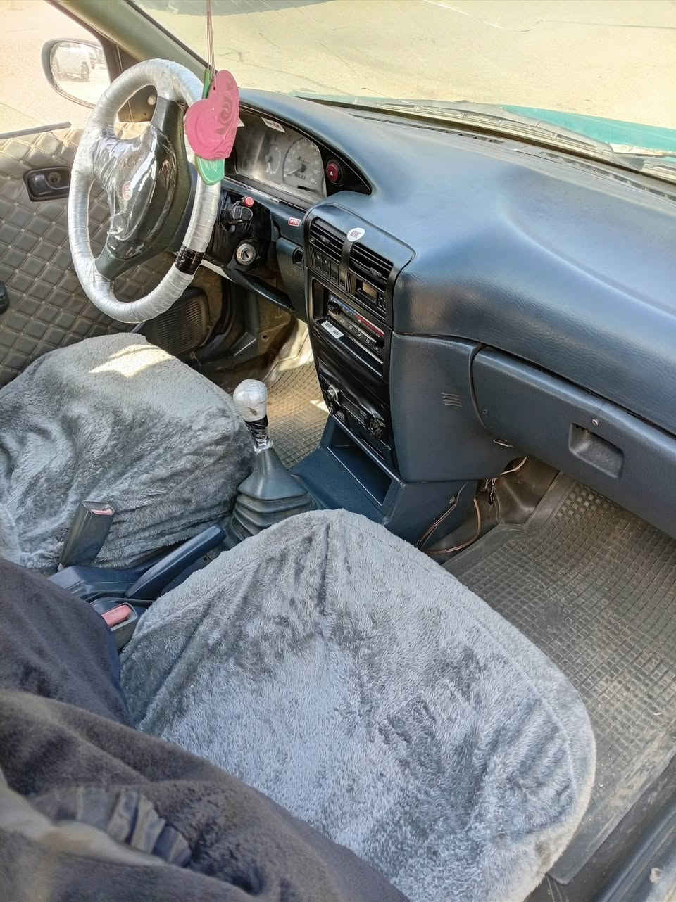 کیاسیڤیا مۆدێل ٩٤ ئاڕمی پلاستیکی سلێمانی  بێ شۆردن ڕەسمی هاکە زای گیراوە ئاڵو گۆڕیش ئەم
هەشت و بەخ موسوبڕاوە بەشەرت 
سەیارەکە هین ماڵی خۆمه هین مەعرەز و شت نیه 
ماڵەکە هەتا بڵێی جوان و پاکە 
نرخ 25کەم شوێن سلێمانی


**إذا كنت صاحب هذا الإعلان وتريد حذفه لأي سبب، رجاءا أرسل رسالة إلى الدعم الفني**