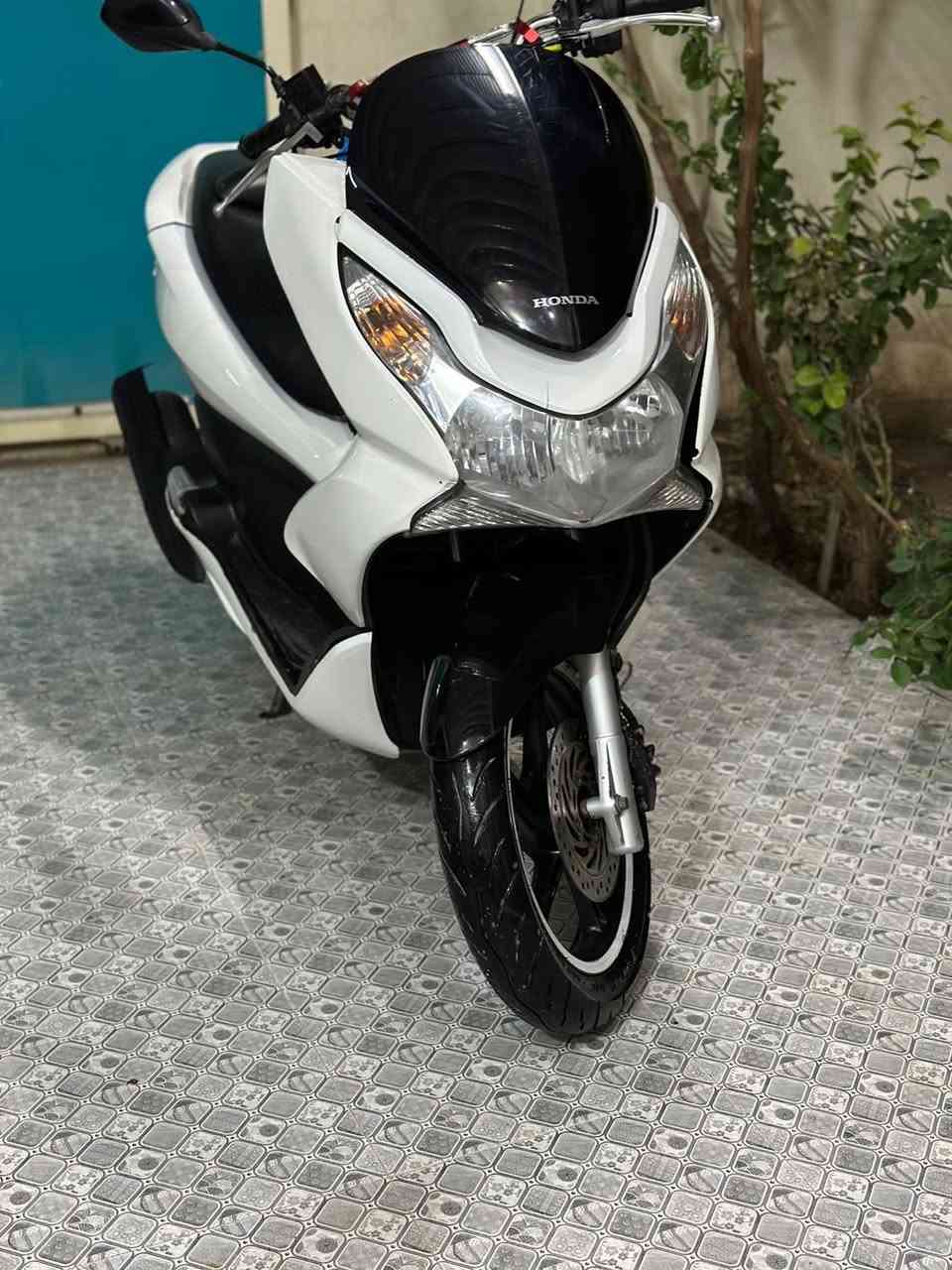 بي سي اكس جيل اول
ياباني JF 
ايي نقص ماكو اكو ملاحظة بل بجم عداه دراجة مكفوله 
للبيع او مراوس 
العنوان ديالى بعقوبة التحرير 
الاستفسارات *********** او خاص
