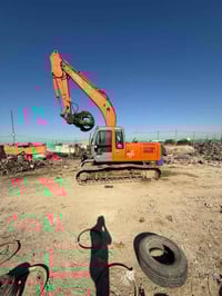 07726749983  السعر 300$او بيه مجال بغداد   السياحي