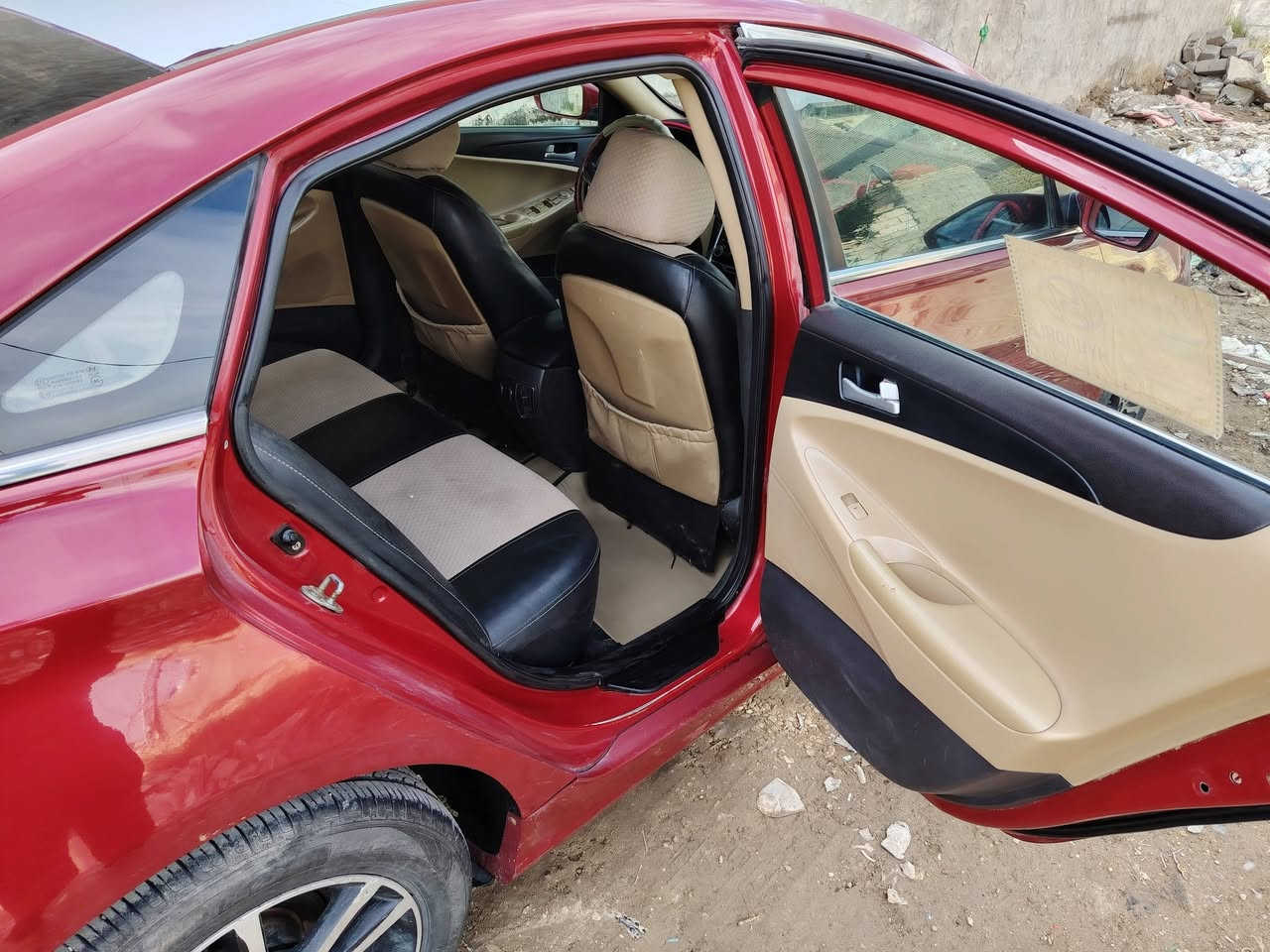 السلام عليكم سوناته ١١ خليجي محرك ٢٤٠٠ دوش رقم ديالى بسمي
السياره كدام العين
محرك وكير خير من الله
تبريد منظومة كاملة مبدلة جديدة
دوشمه كاملة
تخم تاير
حادثه جاملغ خلفي وشويه بالشاصي فقط وبيه مكانات صبغ ابيع حزام
رايده ب91 وكلشي اكو بالسوك
***********
***********
