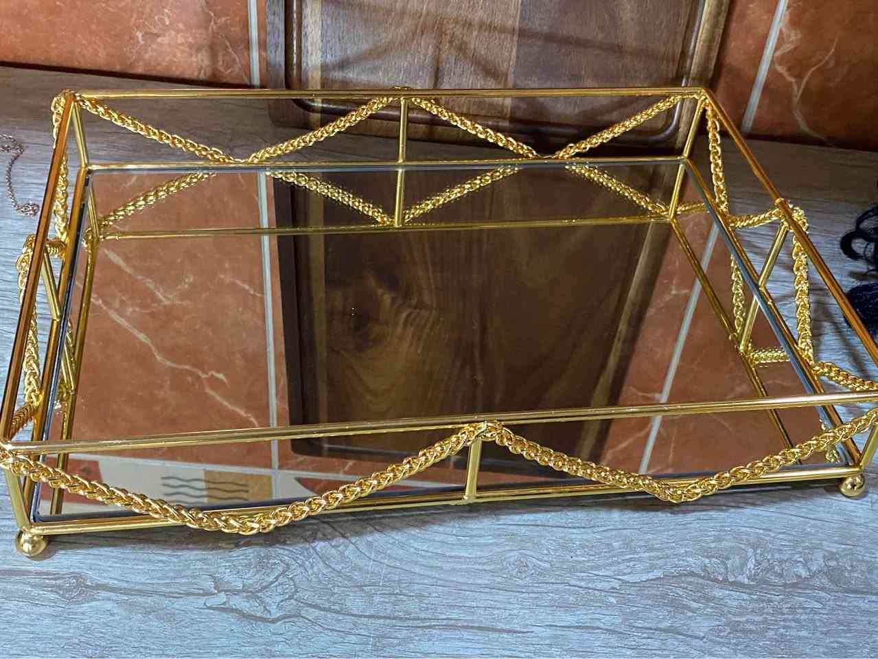 بۆ فرۆشتن 

١٢ کوپ ١٤ژێر
  لەگەل  کوپو قاپەکانی تر هەموی ١٥

 سینیەکە بەکارنەهتوە تازەیە ٢٥ پئدراو

ئەیدەم
بە ١٨ السليمانية, العراق


**إذا كنت صاحب هذا الإعلان وتريد حذفه لأي سبب، رجاءا أرسل رسالة إلى الدعم الفني**