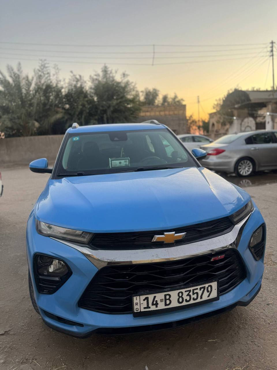 شيفرولية تريل بلیزر 
موديل 2024 
مواصفات RS لون بحري حادث بسيط جاملغ امامي جهه سائق
محرك 3 سلندر  مع تيربو رقم بصرة جديد 
المواصفات واضحة بالصور 
لأن معروفة مواصفات 
اللي هي اعلى فئة RS 
السعر 165 ورقة مع مجال بسيط للتفاصيل اکثر يرجی التواصل على الرقم *********** المدينة, البصرة

