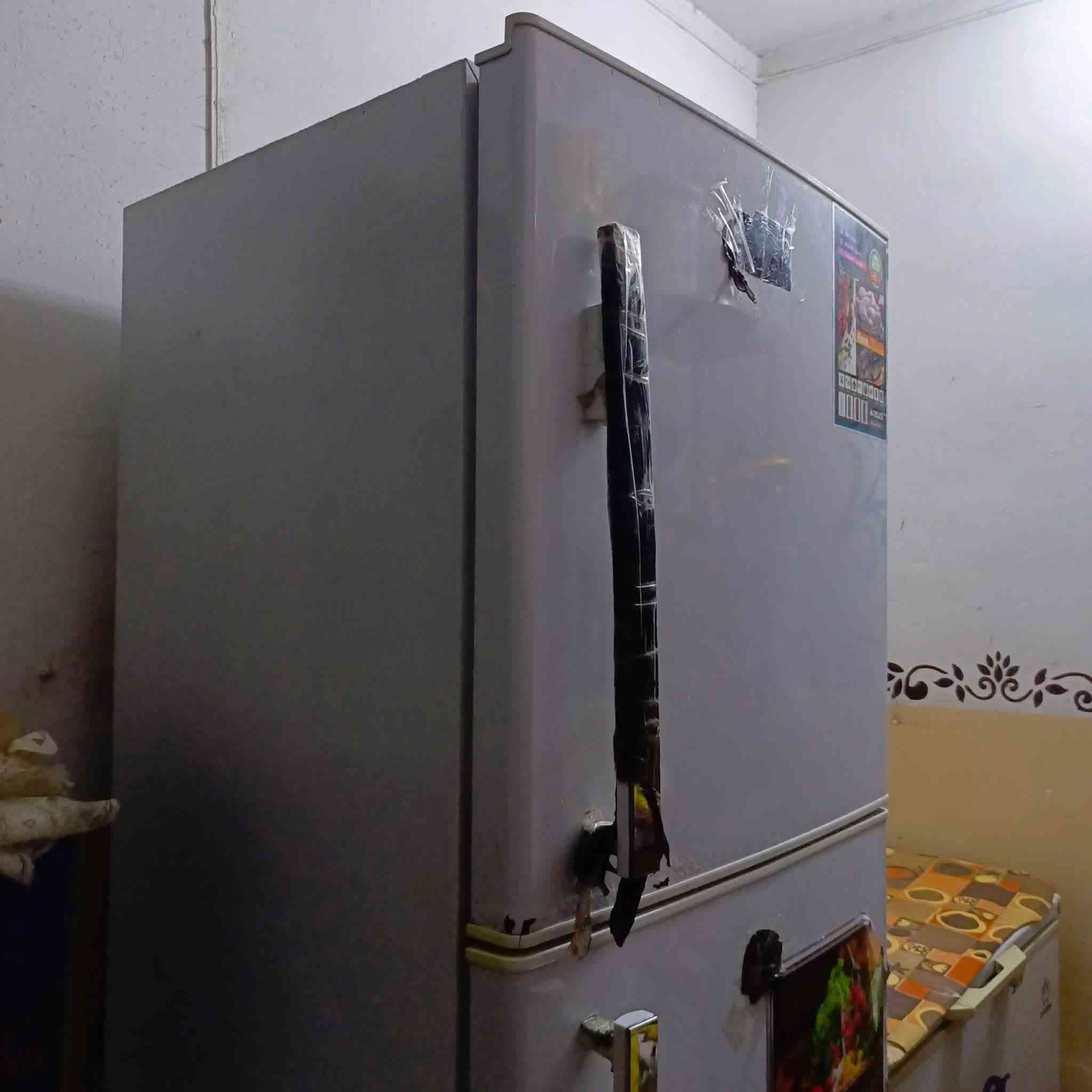 ثلاجة السعر 300بيها مجال +براد السعر160بي مجال الشراي يراسل خاص العنوان حي الوحد


**إذا كنت صاحب هذا الإعلان وتريد حذفه لأي سبب، رجاءا أرسل رسالة إلى الدعم الفني**