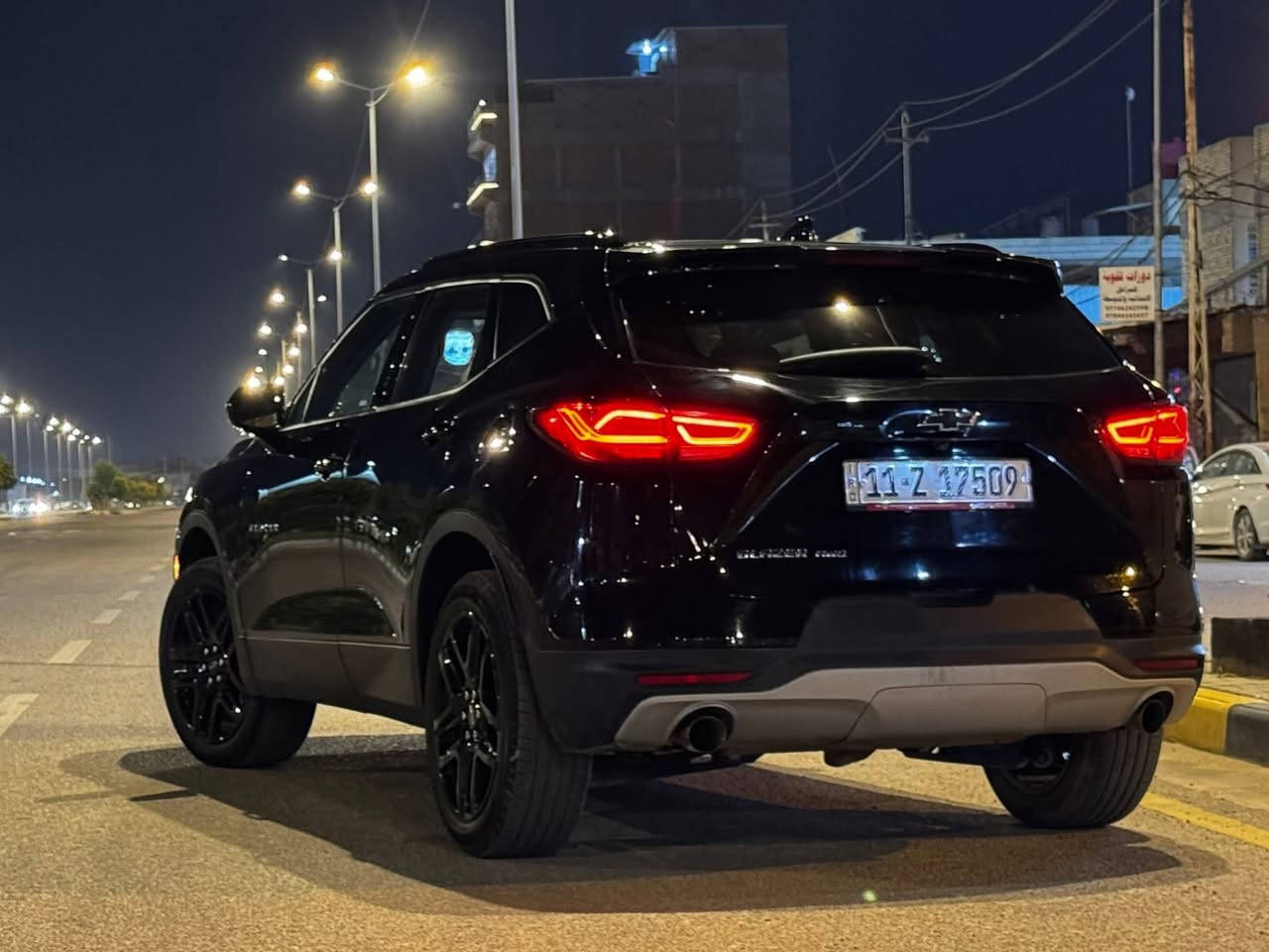 السلام عليكم
📌شوفرليت بلايزر 2023

سعر جداً مناسب 

📌الضرر : مبدل بنيد بدون دواخل بدون راديتر بدون شاصي بدون بدنه 

🔹رقم بغداد جديد باسمي

📌حجم محرك :4 سلندر 2000 تيربو  

🔹عدد المسافات 41 ((كيلو متر ))

📌اللون : اسود ميتاليك 

🔹بلاك توب 

📌الضرر : مبدل بنيد بدون دواخل بدون راديتر بدون شاصي بدون بدنه 

🔹ايرباك دركه فقط

 📌المواصفات :

🔹بصمة تشغيل

🔹بصمة 4 ابواب 

🔹لايت ليد + نهاري

🔹تحكم وضعيات القيادة

🔹تحكم ستيرن جهتين 

🔹هاند بريك بصمة

🔹منافذ USB

🔹كشنات كهربائي 

🔹تدفئة كشنات اماميه

🔹تبريد قطعتين 

🔹شاشة كار بلي + أندرويد اوتو

🔹رادار امامي جانبي

🔹تحديد مسار 

🔹كامره خلفيه 

🔹اوتو ستارت (Auto start)

🔹اوتو ستوب (Auto stop)

🔹مانع انزلاق+ABS

🔹تشغيل عن بعد 

📌لاستفسار

***********

📍العنوان : النجف الاشرف
