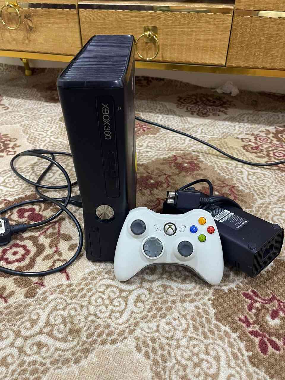 للبيع او المراوس اكس بوكس ون اكس نضيف عندي جهاز اكس بوكس 360 سليم بحالة الوكالة 

النضافة جهاز مستعمل بس النضافة مالته ممتازة موجود ستيكر الضمان الاسود 

الالعاب الجهاز مهكر ومتروس ألعاب بيه 92 لعبة جاهزة ومثبتة 

الملحقات كامل وياها الأصلية ويا الجوستيك الاصلي وكآمل الوايرات 

السعر : 125 وبيها مجال شويه  

المكان كركوك / طريق بغداد 
 
الشراي يدخل خاص للتفاهم


**إذا كنت صاحب هذا الإعلان وتريد حذفه لأي سبب، رجاءا أرسل رسالة إلى الدعم الفني**