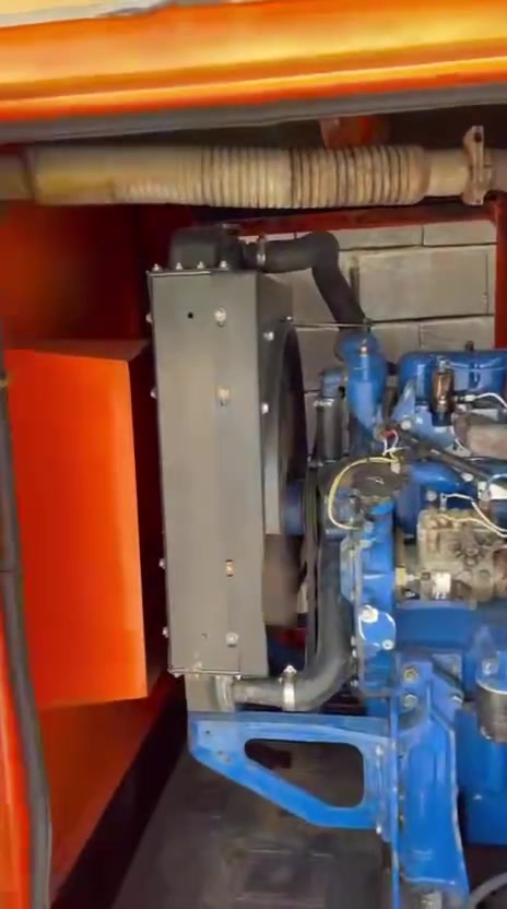 مولد بيرنكز اصلي انكليزي كاتم 35KV  محرك شرط جديد وسعر مناسب. 40 $ صلاح الدين بيجي. 

***********
