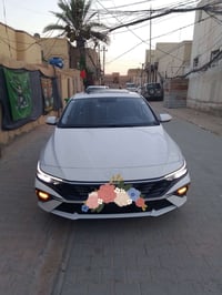 خليجي • فتحة سقف • ٦ ايرباك