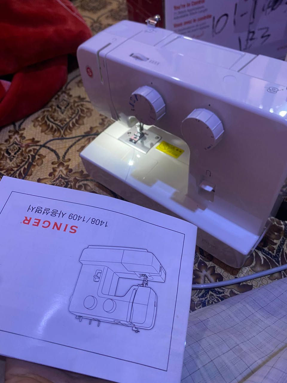 سلام عليكم مكلف بل نشر مكينه خياطه نوع تايلاندي الصلي
راعيها متوازي مكينه جديده مامستخدمه 
سعر 175 وبيها مجال قليل ***********
العنوان الزبير حي شهداء
