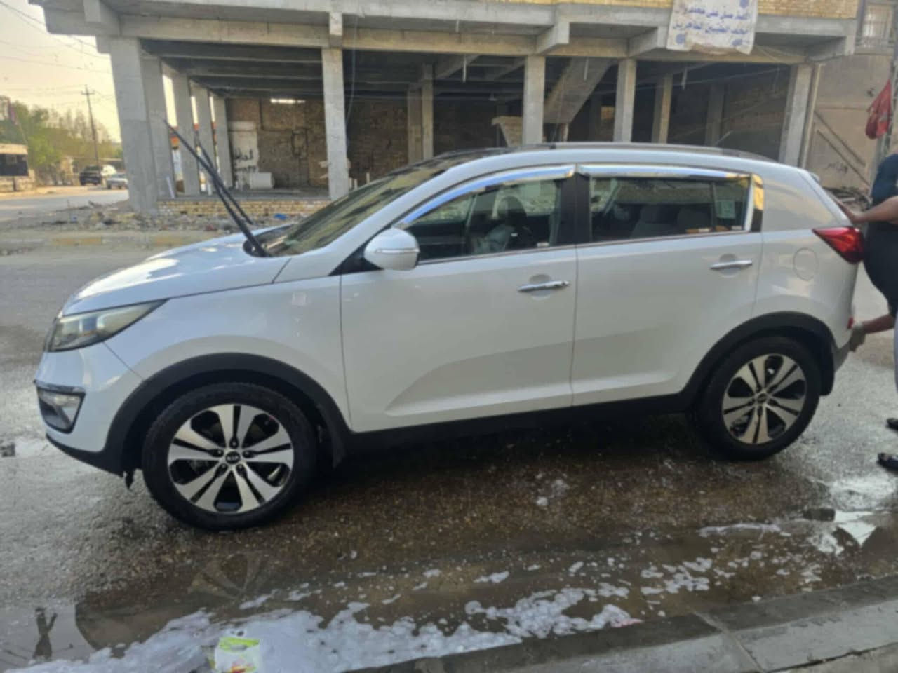 سبورتج RS موديل 2014 سلوفاكي كفالة بسعر مناسب
رقم انكليزي بغداد شرط التحويل

محرك 2000 دوش المرغوب
ماشية 150 فقط

الـــــــــــــسعر : الرد تلقائي 📩

مواصفات 
فتحه
بصمه تشغيل وباب 
كشنات جلد 
مري شفط
نقط عمياء 
حساسات امامي خلفي
كامرا
 كير ، محرك كفاله  
حداديه امامي خلفي جاهزه توني مبدلها 
باتري جديد
منظومة فيت بم جديد
زوج تاير امامي جديد

رقم انكليزي بغداد بااسمي مشروع وطني 

كفالة من صبغ وتبديل وارباك بغض النظر عن البارد 
سبير وجك وكتلوكات الشركة موجودات بيها 
تدفئه وتبريد 
واي تفاصيل حاضر

مكان السيارة: ناصرية
للاستفسار الاتصال عالرقم *********** واتساب

لعرض سيارتك على الصفحة بنفس الطريقة راسلنا
