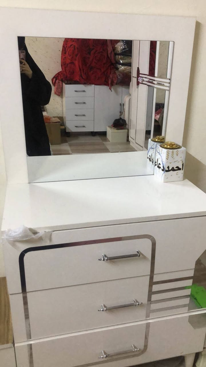 غرفه 5قطع + بوفيه 3 بوب انجاره تركي للبيع


**إذا كنت صاحب هذا الإعلان وتريد حذفه لأي سبب، رجاءا أرسل رسالة إلى الدعم الفني**