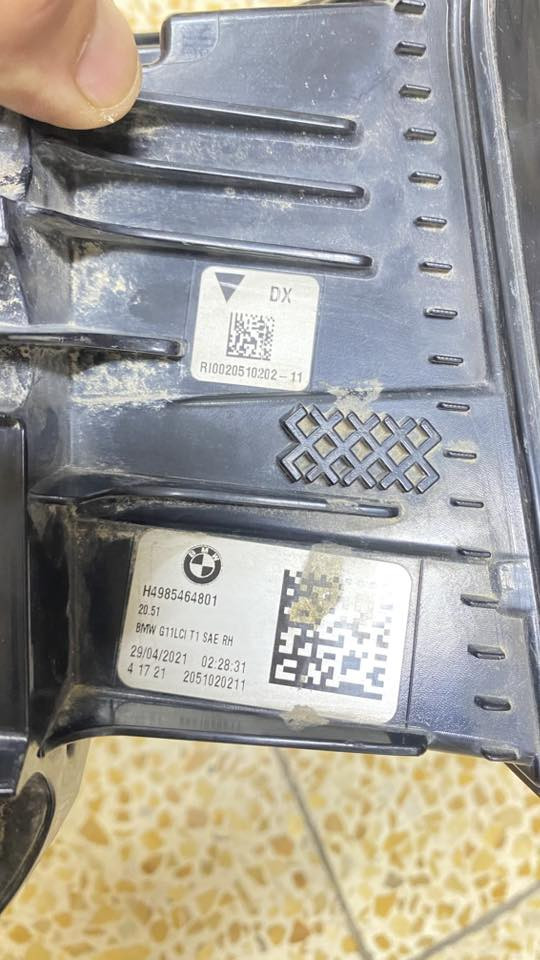 السلام عليكم
بك لايت يمنى BMW موديل 22 بي اضرار بسيطة ايطالي الصنع  LED
للبيع السعر انتو قيمو مكاني اليرموك 
***********
