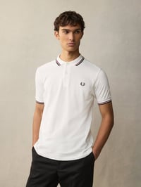 تيشيرت بولو ماركة فريد بيري  أوربي غير مستخدم  قياسات XXL-XL-L-M  سلم ...