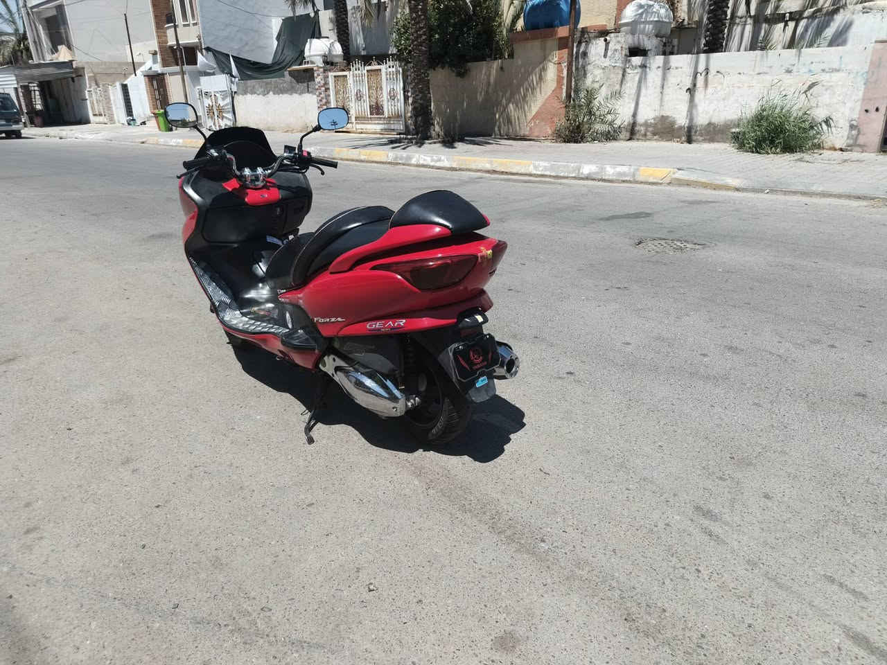 0\8 للبيع 950 وبيهه مجال حك الجيه محرك ما مفتوح
بصمه شلعه ومعدل مكان بعقوبه التحرير 
***********
