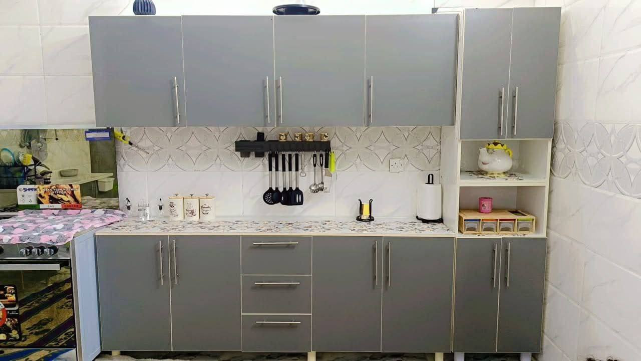 🌸كاونتر خشب تركي  MDF مترين ونصف ارضي (يحتوي 3 جرارات) وملحق وسنك مرمر صناعي متر و20 🌹
السعر ((385 الف)) 💛
للاستفسار والحجز راسلونا على الخاص 📩
توجد خدمة توصيل لجميع المحافظات 🚚


**إذا كنت صاحب هذا الإعلان وتريد حذفه لأي سبب، رجاءا أرسل رسالة إلى الدعم الفني**