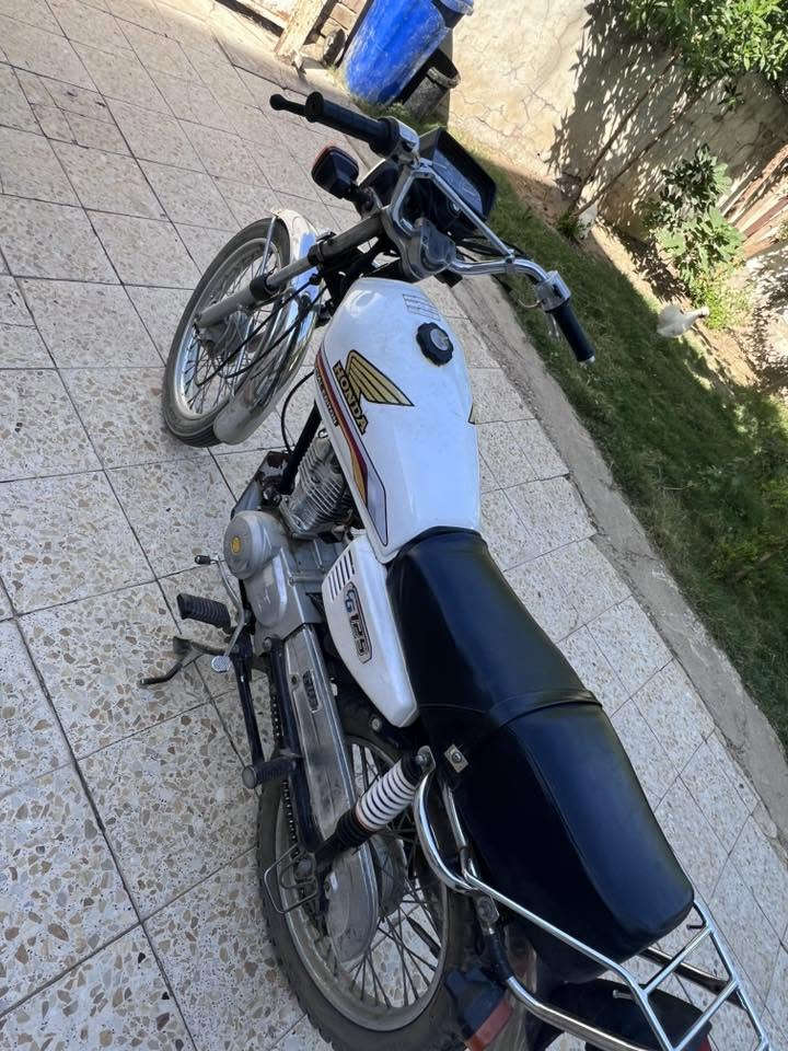 جونده للبيع سنويه ورقم مكفوله بلاد بسعر مناسب مستعجل للبيع مكلف بل نشر خاص ماارد ***********
