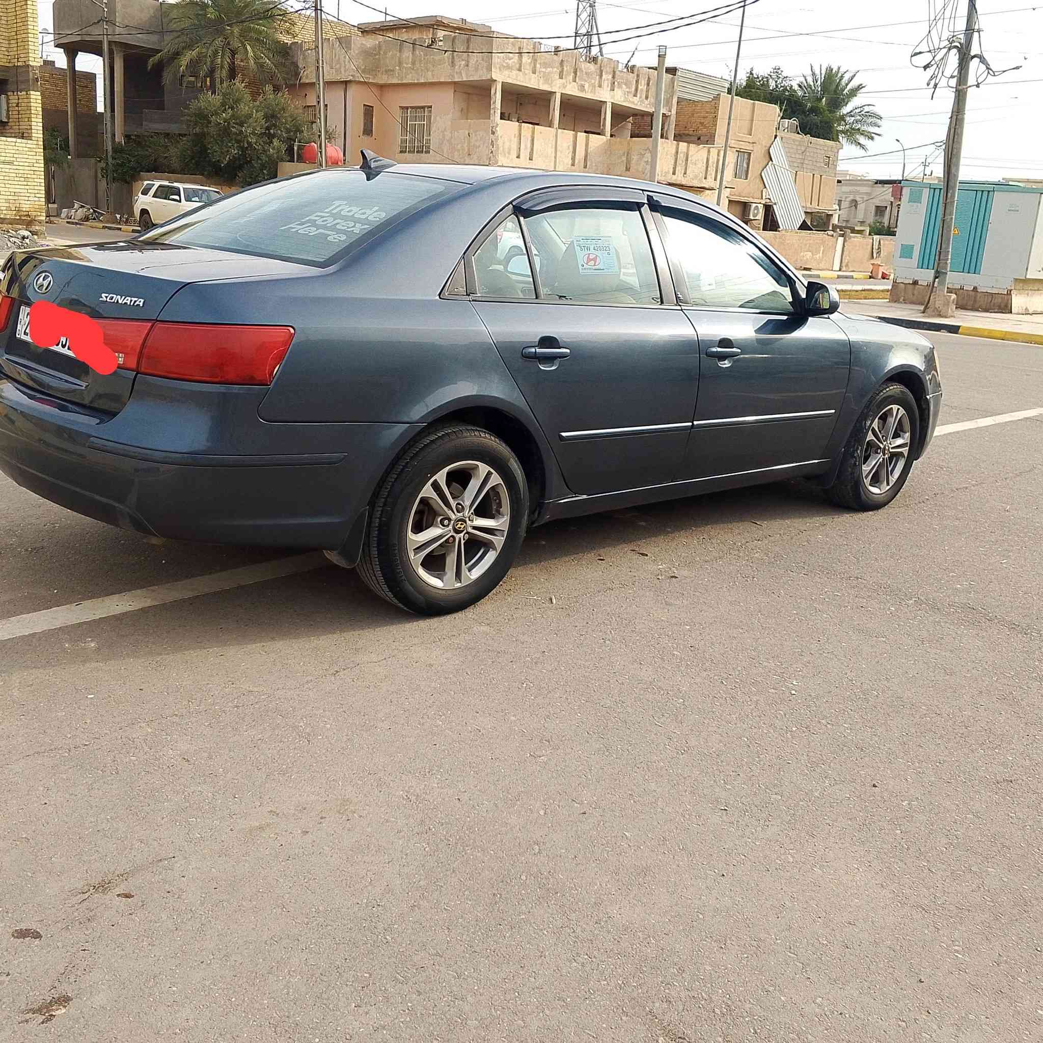 السلام عليكم سوناتا موديل (2009) رقم واسط الدولي باسمنا مجددا سنويه وهزة حجم المكينة (2400) مكينه وكير وتبريد مكفولات غرفه جديدة تخم تاير صدر امامي خلفي مكفولات منظومه صيانه شامله للسيارة وارد امريكي فقط جاملغ خلفي بجم كبس صيغ احزام اثر جراد فقط وعندي الفديو قبل الصبغ فقط مكان السيارة قضاء العزيزيه السعر (105) الاتصال (***********)
