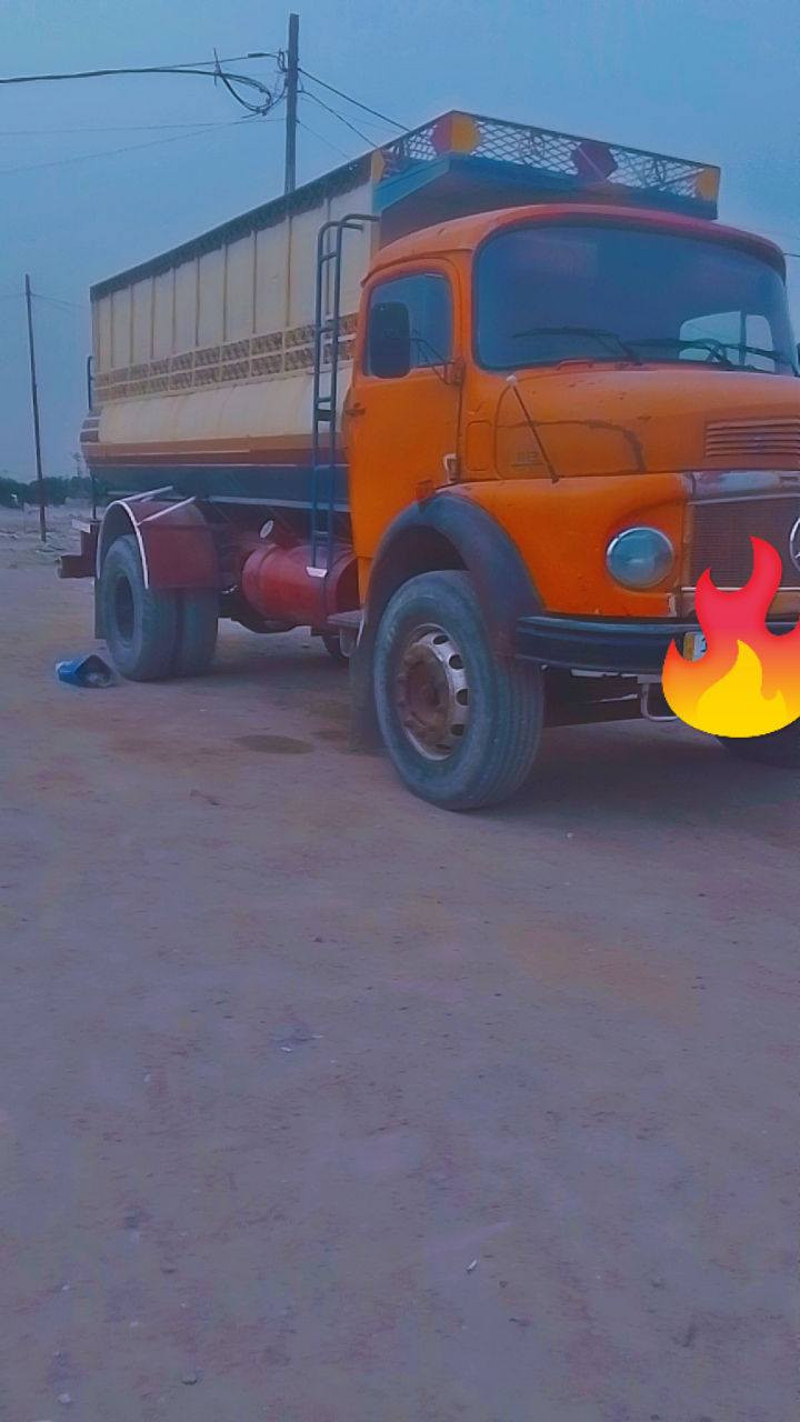 سلام عليكم  للبيع عشراويه مديل ٨٦ تخم تاير رقم نكليزي بسمي مداور ثاني يوم سياره  جاهزة الستفسار على هذا  الرقم  ***********
