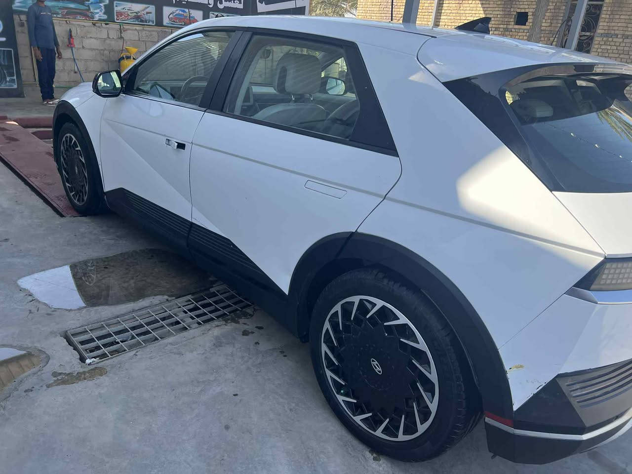 سلام عليكم سياره أيونك 5موديل ٢٠٢٢ للبيع سعره ١٦٠ 💵💸ورقه مكان بغداد رقم التليفون *********** واتساب موجود نفس الرقم
