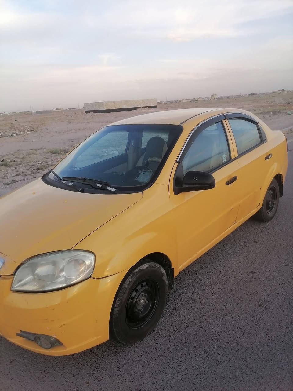 سلام عليكم افيو مديل ٢٠٠٩ بسمي مصفره هيئه وغرامه اتصال ***********
