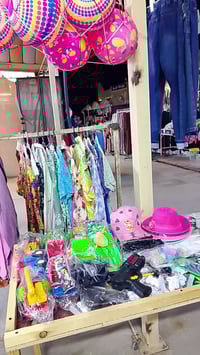 ملابس أطفال • الشعبية