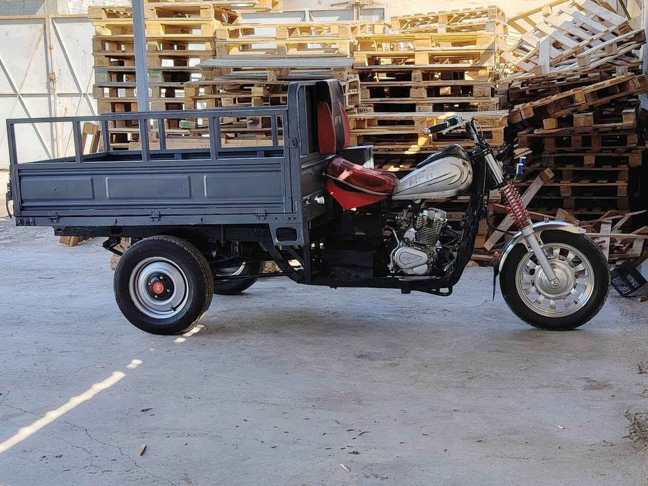 سلام عليكم ستوته لبيع رقم ابيض وسنويه اصوليه ستوته جاهزه من كلشي مكاني بصراه ابو الخصيب حمدان اتصل عله هاذ الرقم ***********وانه بخدمت الشراري
