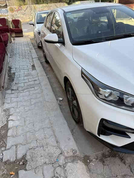 سيراتو 19 خليجي شركة الدوليه  مكينه 1600 بلاديه كير atفول بدون فتحه بصمه تشغيل عن بعد حساس امامي خلفي لد امامي خلفي يدات ترحيب بلبوب  شاشة اعطال مري كهرباء داخل لونين شاشة كامره تبريد خلفي مدوشمه عام تخم تاير جديد   ماشيه 93 بدون صبغ حته الدعاميات بيه طخه بلباب بعده عله وضعه ترجع بارد سعر 153مجال بسيط
***********
*********** 
بغداد الدوره
