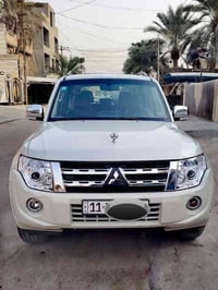 من رخصة الادمن للبيع باجيرو حبتور 2013 فول مواصفات معروفه مواصفات الحب...