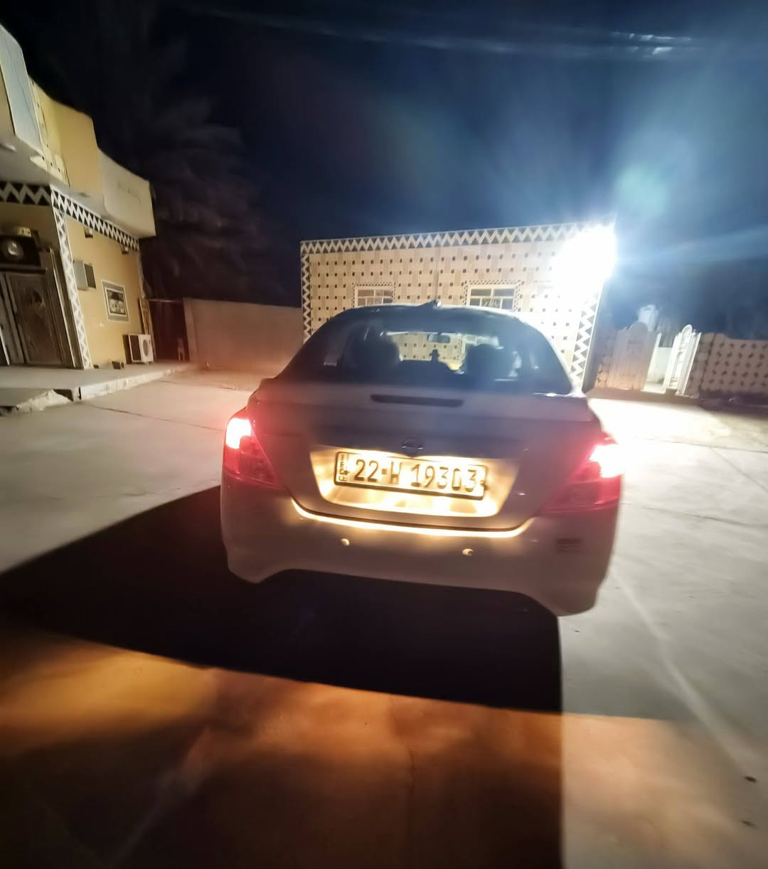 سلام عليكم 

نيسان صني للبيع 

موديل 2025

ماشيه 5000km

سياره نضيفه  كلش  قطعتين تبريد تحكم استيرن 

نوع السياره ( مصري ) 

رقم اربيل وتحويل ثاني يوم 

مكان :: سياره ناصريه (قضاء الشطره )

وسعر 140 وبيه مجال للشراي 

لاستفسار ::::::: ‏‪***********‬‏
