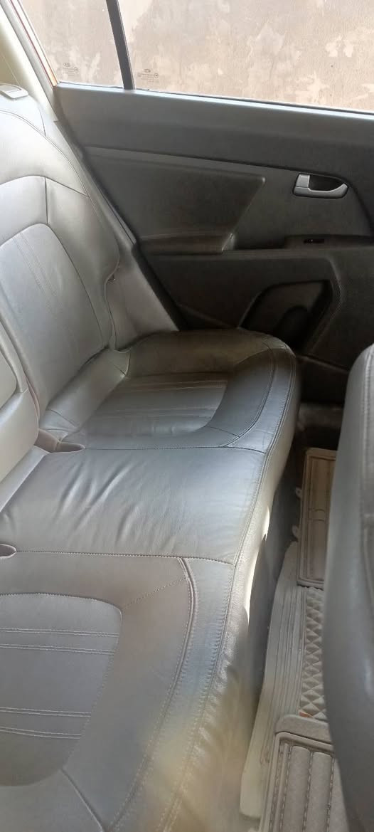 للبيع سبورتج 14خليجي فول مواصفات  ماشيه 73حقيقي كفاله عامه ماعدة شخط باالباب عبري
بنوراما فتحة مري شفط داخل جلد وباقي المواصفات رقم بغدادانكليزي سنويه  2029
145قفل *********** بابل
