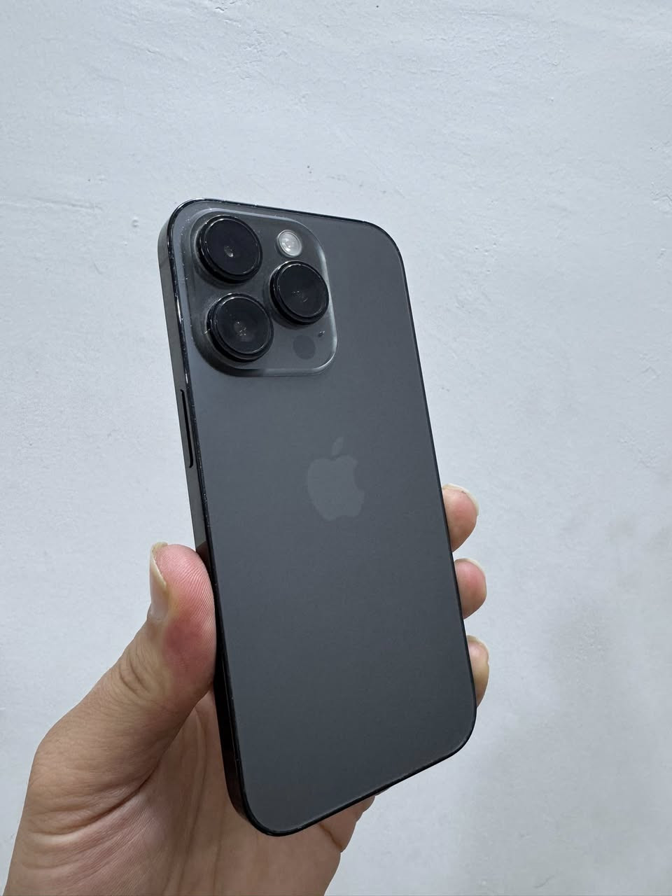 ‏iPhone 14 Pro فقط ذاكرة 128 البطارية 70 السعر 450 اتصال *********** خاص مغلق
